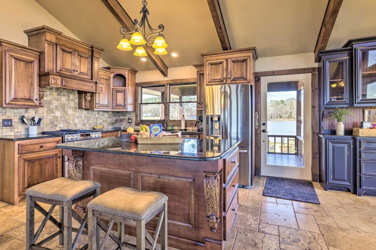 Lay Lake Access And Views Expansive Shelby Home! Exterior photo