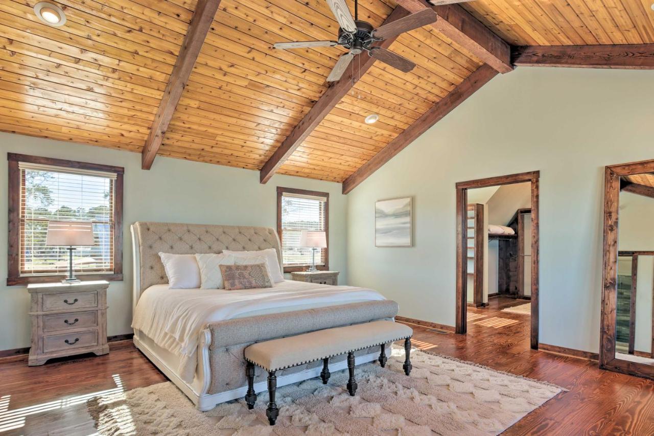 Lay Lake Access And Views Expansive Shelby Home! Exterior photo