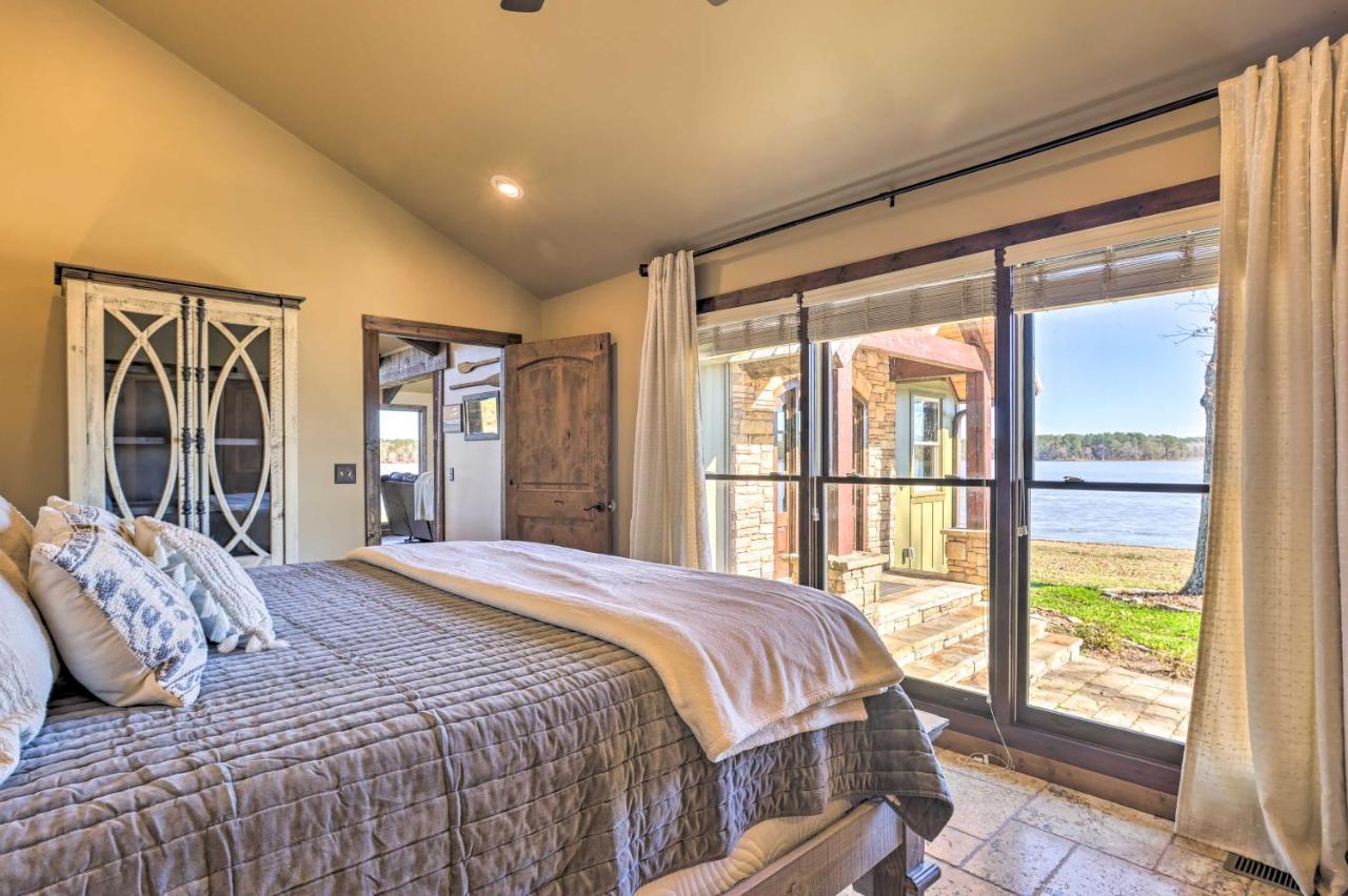 Lay Lake Access And Views Expansive Shelby Home! Exterior photo